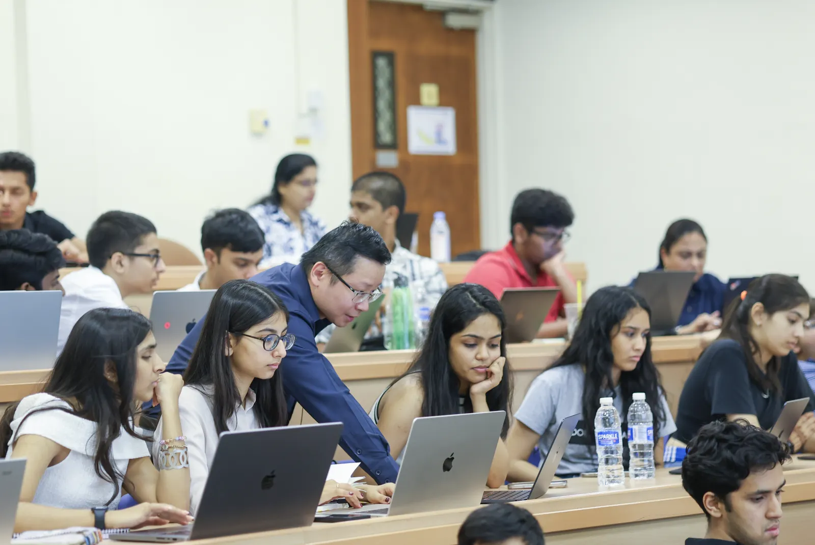 Students learning at MB Learning global immersion program